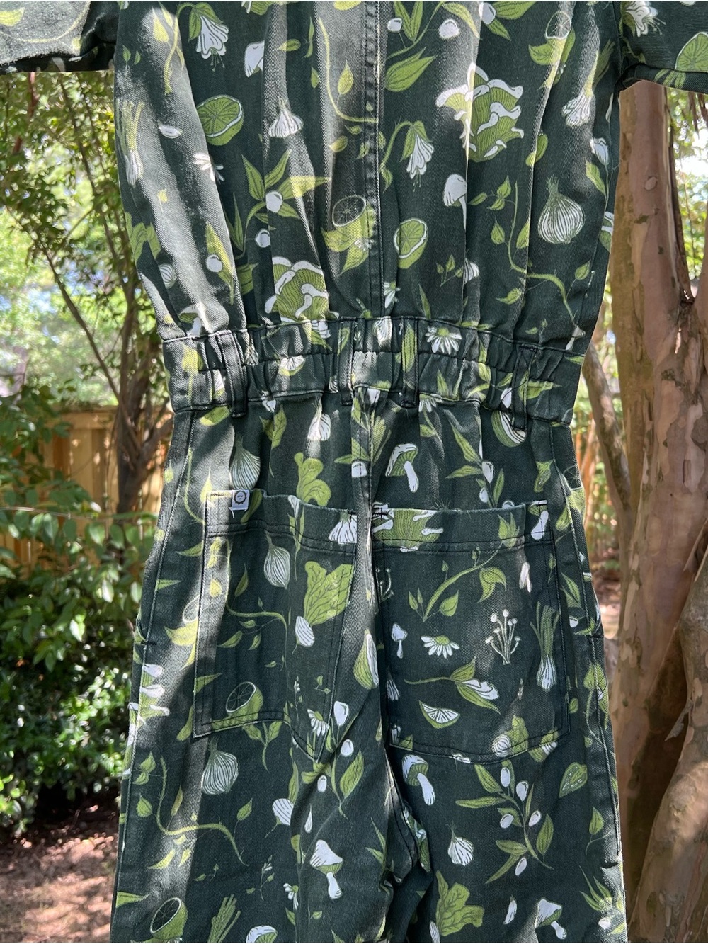 Big Bud Press Green Cookbook Short Sleeve Jumpsuit Size XS - Picture 8 of 8
